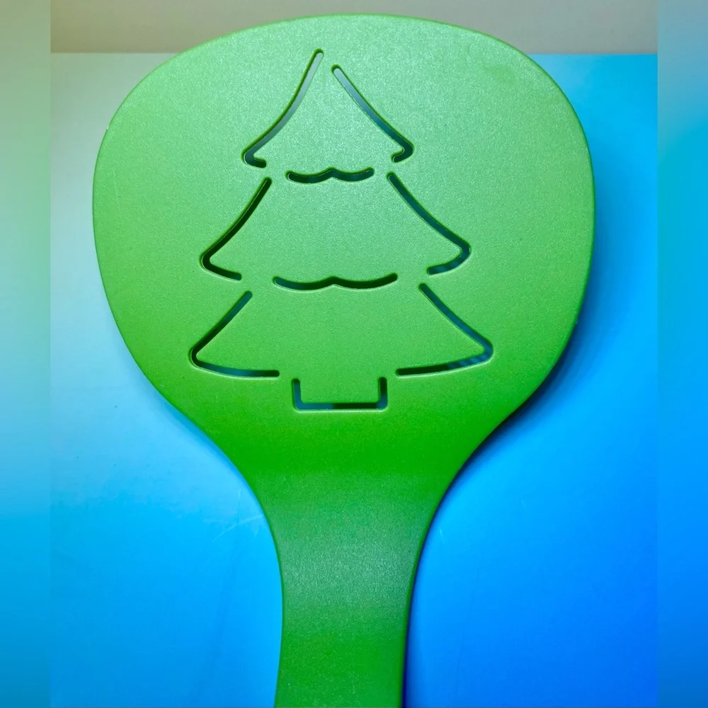 Green Christmas Tree‎ Pancake Cookie Spatula w/ Christmas tree design